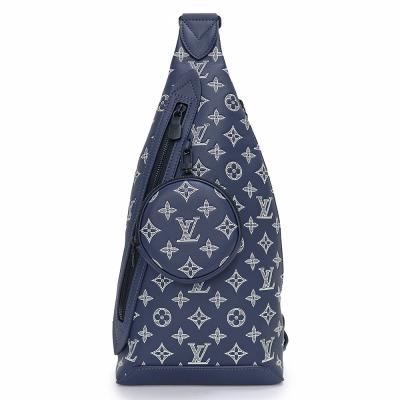 LOUIS VUITTON ボディバッグ（色：ネイビー系）｜バッグ｜ファッション