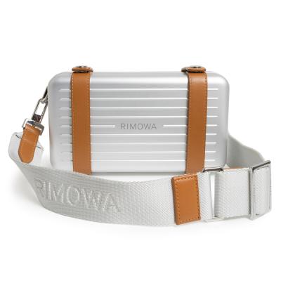 RIMOWA クロスボディバッグ　リモワ　クロスボディバック RIMOWA】リモワのクロスボディバッグを購入したので開封します！ - YouTube