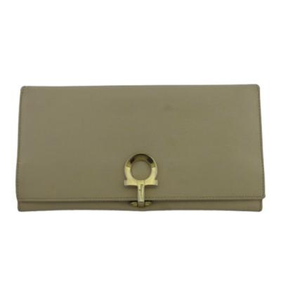 極美品】Ferragamo レザー 長財布 ガンチーニ ゴールド金具 ブラック