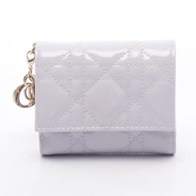 Dior レディディオール ロータス ウォレット 財布(ホワイト) b DIOR | Lady Dior Lotus ウォレット カナージュ パテントカーフスキン