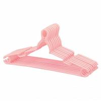 ジャンボクリップハンガー8本組ピンク(C) 4990911659014 Ｔシャツの衿を伸ばさずに掛けられます 洗濯物を型崩れなく干せます | ブングショップヤフー店
