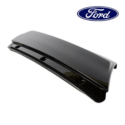 フォードエクスプローラーカスタム（自動車用外装モール）｜ドレス