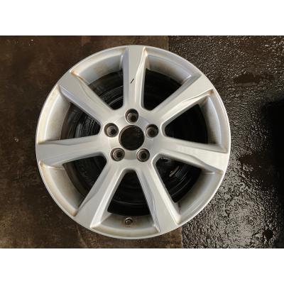 ボルボv60 ホイール（P.C.D：108mm）の商品一覧 通販 - Yahoo!ショッピング