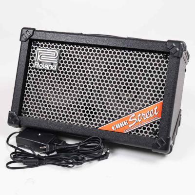 美品です！Roland CUBE Street（ローランド・ストリートキューブ） ROLAND ( ローランド ) CUBE Street ギターアンプ 電池駆動 送料無料