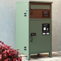 (メーカー直送) おしゃれ 玄関 かわいい 郵便ポスト付 宅配ボックス Bartolo(バルトロ) エバーグリーン/ブラウン木目 PBX-032 | 照明 おしゃれ 家具 通販 クラセル