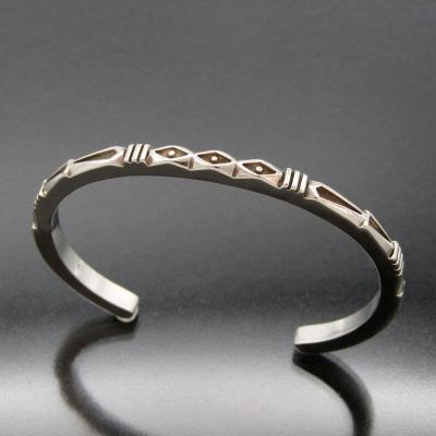 クラシック - バングル ブレスレット｜Yahoo!ショッピング