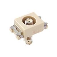 パナソニック 配線器具【WCS3814F】アドバンスシリーズ テレビターミナル テレビコンセント(高シールドF型接栓) 分配配線方式 4K・8K対応(3.2GHz) ベージュ | 家電と住設のイークローバー