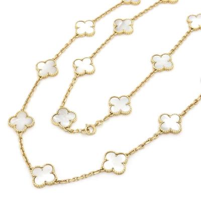 ヴァンクリーフアーペル 四つ葉クローバー（Van Cleef ＆ Arpels