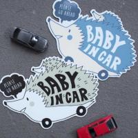 セーフティサイン Lien de famille Baby in car はりねずみ （ カーサイン セーフティ サイン ステッカー ハリネズミ マグネット 車 赤ちゃん ベビー ） | お弁当グッズのカラフルボックス