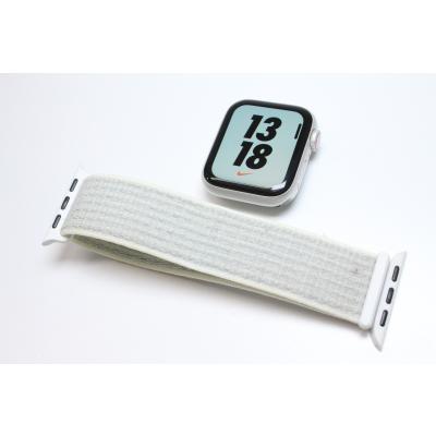 Apple watch series 4 NIKE（スマートウォッチ本体）｜スマート