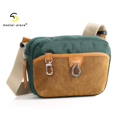 【新品・未使用】Master Piece ボディーバッグ 本革・モスグリーン master-piece レディースバッグ（色：グリーン系）｜ファッション