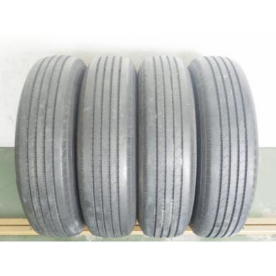 トラックタイヤ205-75r16（トラック用タイヤ、足回り、泥除け