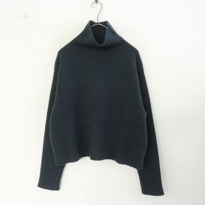 MARGARET HOWELL（襟首タイプ：タートルネック、ハイネック）の