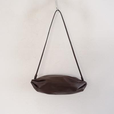 Marimekko マリメッコ　レザー　カード　ショルダーバッグ　Lokki 春のお出かけにぴったり！マリメッコからレザーアイテムが新登場