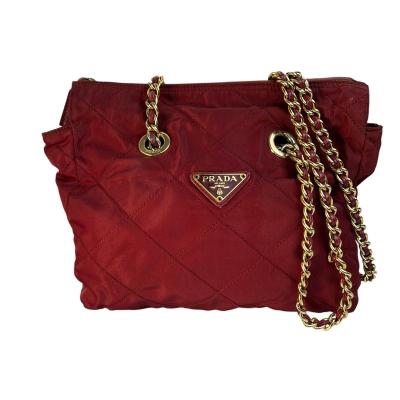 PRADA レッド キルティングショルダーバッグ PRADA キルティング バッグ（色：レッド系）のおすすめ人気商品一覧