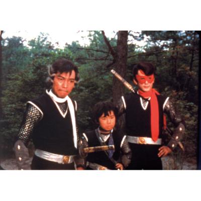 仮面の忍者 赤影 DVD 第1部 金目教篇 2枚組 - 映像と音の友社 : 映像と