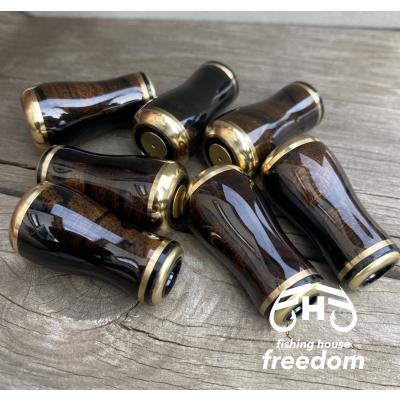 ダイワ　ミリオネア　gs-2000C 新品ウッドハンドルノブカスタム ダイワ ミリオネア gs-2000C 新品ウッドハンドルノブカスタム