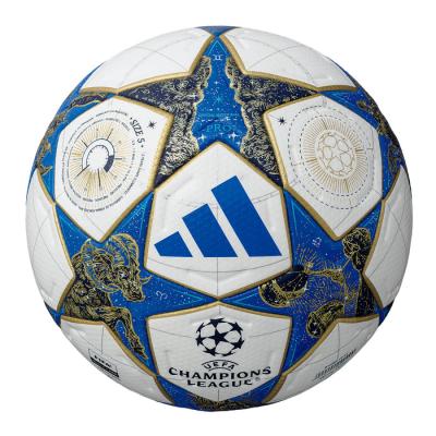 チャンピオンズリーグ公式球　FINAL2017 Amazon.co.jp: アディダス(adidas) UEFA チャンピオンズリーグ