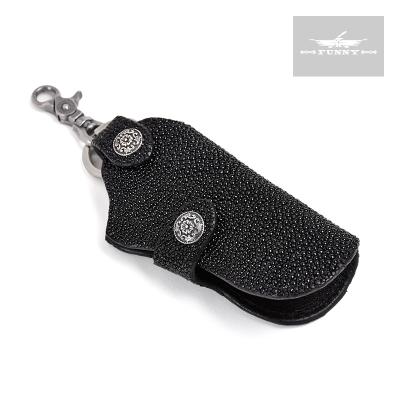 funny（ファニー）スティングレイ革製スマホケースとキーホルダーセット funny（ファニー）スティングレイ革製スマホケースと