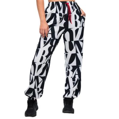 zumbaウェアパンツ(ズンバ/スポーツ用品)(サイズ(S/M/L zumbaウェアパンツ(ズンバ/スポーツ用品)(サイズ(S/M/L