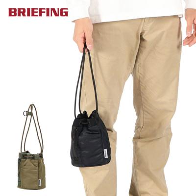 BRIEFING メンズショルダーバッグ（色：カーキ系）｜バッグ