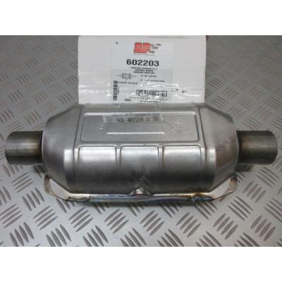 触媒コンバーター（触媒、キャタライザー）｜排気系パーツ｜自動車