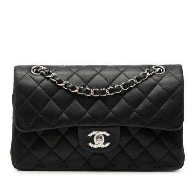 CHANEL マトラッセ ダブルチェーンショルダーバッグのおすすめ人気商品