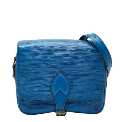 美品☆Louis Vuitton ルイヴィトン エピ ケース トレドブルー 楽天市場】LOUIS VUITTON ルイ ヴィトン エピ パスケース 定期入れ