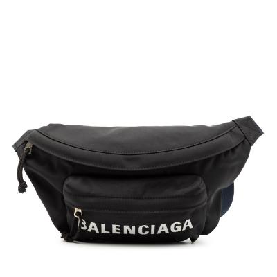 BALENCIAGA ボディバッグ｜バッグ｜ファッション おすすめ人気商品一覧