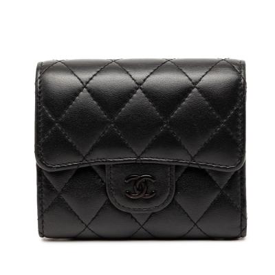 CHANEL レディース三つ折財布（収納カード枚数：〜10枚未満）｜財布