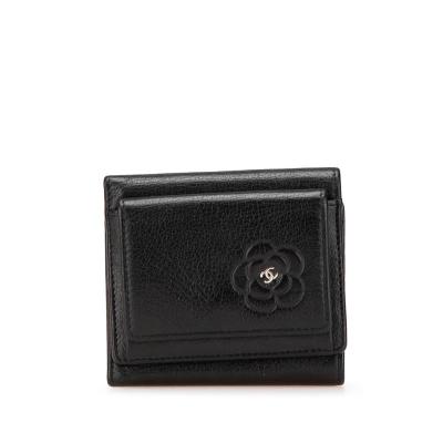 シャネル 財布 カメリア 三つ折り(レディースファッション)の シャネル 財布 カメリア 三つ折り(レディースファッション)の
