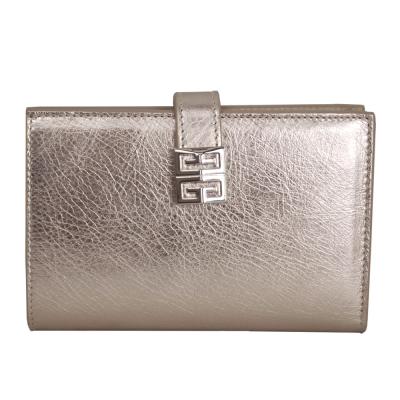 極美品‼️ GIVENCHY 折り財布　エンボンスロゴ　ゴールド金具　がま口 165-502506020116_1.jpg