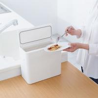 Like-it（ライクイット） フタ付きゴミ箱 シールズ 9.5L ホワイト 密閉ダストボックス 日本製 1個 スリム キッチン