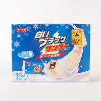 有楽製菓 ユーラク 北海道限定 白いブラックサンダー ホワイトチョコレートコーティング 16袋入 | 北海道お土産屋十勝亭