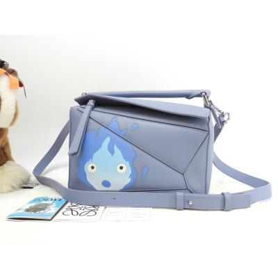 【新品未使用】LOEWE ショッピングバッグ ハウル 2025年最新】ハウルの動く城 ロエベ ショッパーの人気アイテム