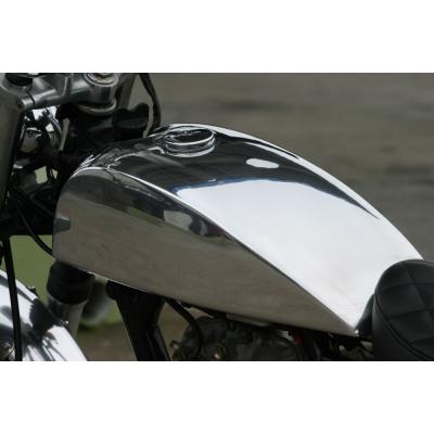 SR400 タンク マッドブラック（車、バイク、自転車）のおすすめ人気