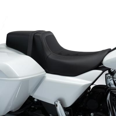 ハーレーパーツ fld スイッチバック（バイクシート）｜外装パーツ