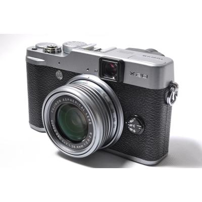 富士フイルム x20（FUJIFILM／テレビ、オーディオ、カメラ）のおすすめ