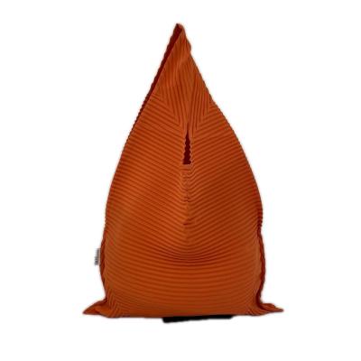 ISSEY MIYAKE メンズバッグ（色：オレンジ系）｜ファッション おすすめ