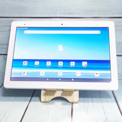 NTT docomo タブレットPC本体（色：ホワイト系）｜スマホ、タブレット