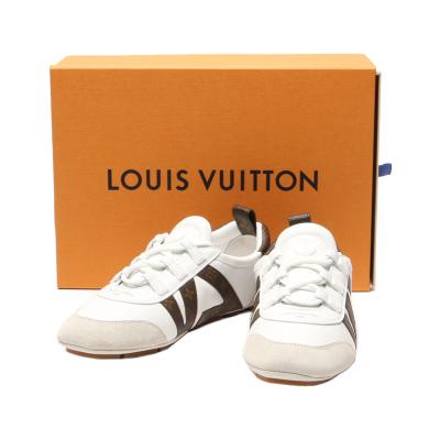 【美品】LOUIS VUITTON レディース　スニーカー ルイヴィトン スニーカー モノグラム ランアウェイ・スニーカー