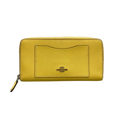 coach 長財布（色：イエロー系）のおすすめ人気商品一覧 通販 - Yahoo
