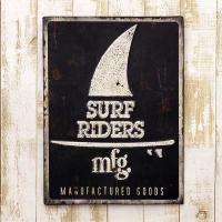 業務看板 レトロ調 レクトエンボスプレート Surf Riders サーフ  アンティーク 店舗用 壁掛け プレート | まくらステーション イプノス