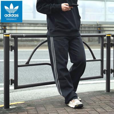 adidas ブラック ワイドパンツ 29サイズ adidas（アディダス） スウェットパンツ ジャージ サテン ワイドレッグ