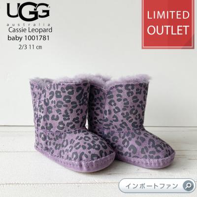 新品未使用☆UGG キッズ　ヒョウ柄ブーツ リボン付き 新品未使用☆UGG キッズ ヒョウ柄ブーツ リボン付き