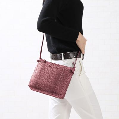 レディースショルダーバッグ（皮革種類：ヘビ革、パイソン）｜バッグ  