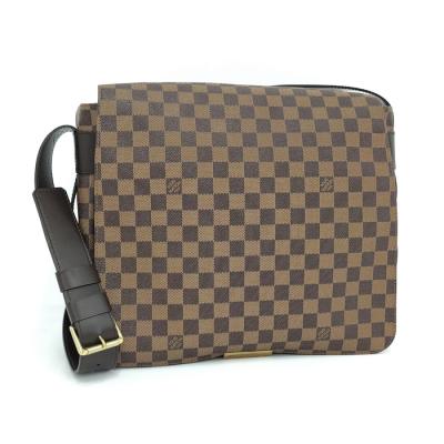 Louis Vuitton ダミエパターン ショルダーバッグ top.jpg