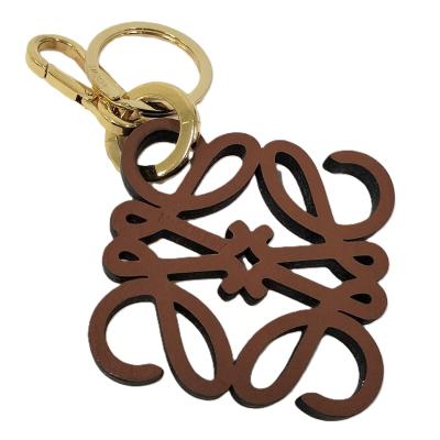 ロエベ アナグラム キーリング（色：オレンジ系）のおすすめ人気商品