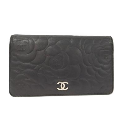 CHANEL⭐︎シャネル⭐︎カメリア黒長財布⭐︎シルバー金具 CHANEL シャネル カメリア シルバー金具 長財布（小銭入れあり