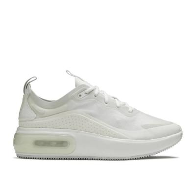 NIKE AIR MAX ivo（レディースファッション） | ファッション の